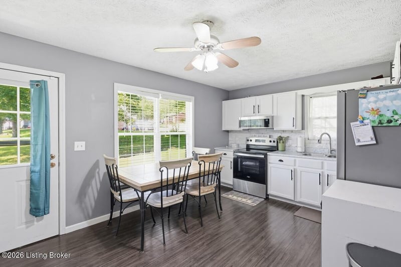 104 Kegley Dr, Leitchfield, KY 42754