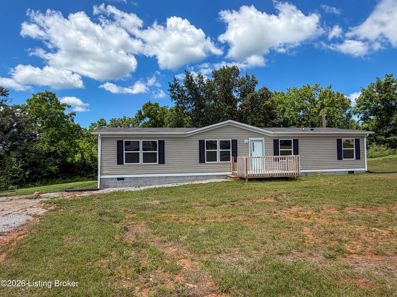 104 N Center St, Irvington, KY 40146