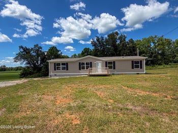 104 N Center St, Irvington, KY 40146
