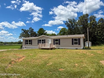 104 N Center St, Irvington, KY 40146