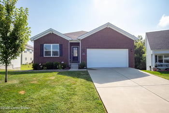 10405 Cedar Meadows Ct, Louisville, KY 40229