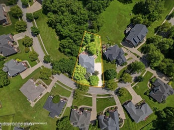 10405 Perwinkle Ct, Louisville, KY 40291