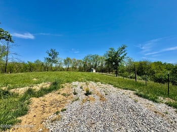 1041 Mays Rd, Lawrenceburg, KY 40342