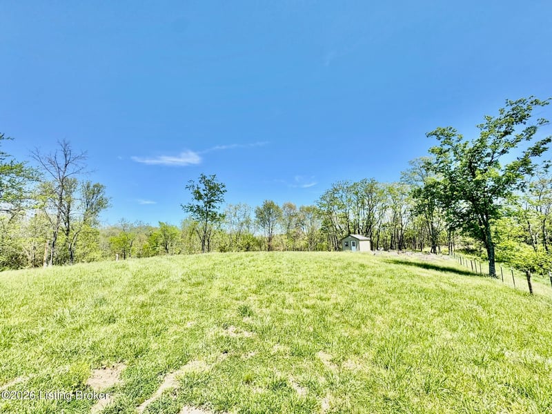 1041 Mays Rd, Lawrenceburg, KY 40342