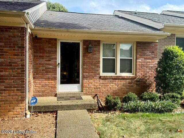 10415 Cottonwood Ct, Louisville, KY 40223