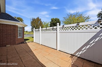 10421 Clyde Moore Blvd, Louisville, KY 40291