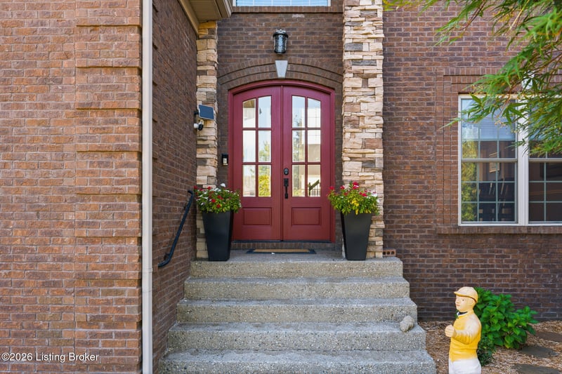 10437 Vista Hills Blvd, Louisville, KY 40291
