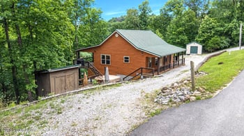 1046 Hickory Grove Rd, Leitchfield, KY 42754