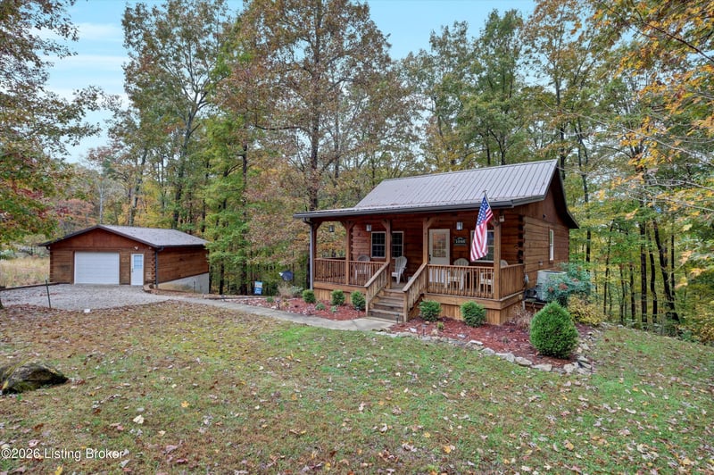 1046 Michaels Cove Dr, Leitchfield, KY 42754
