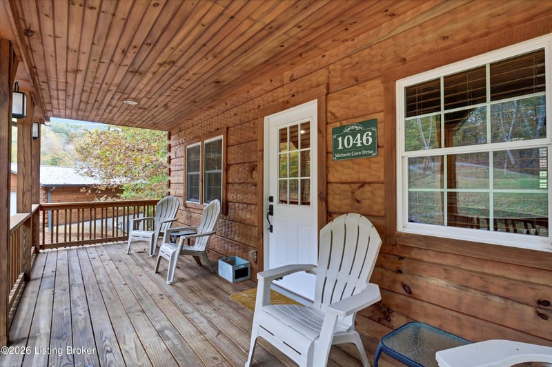 1046 Michaels Cove Dr, Leitchfield, KY 42754