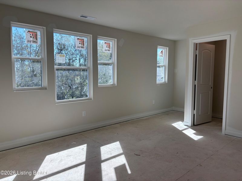 105 Ardmore Crossing Dr, Shelbyville, KY 40065