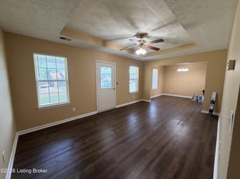 105 Carnegie Ct, Bardstown, KY 40004