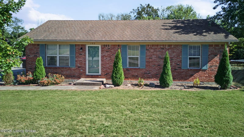 105 Cypress St, Bardstown, KY 40004