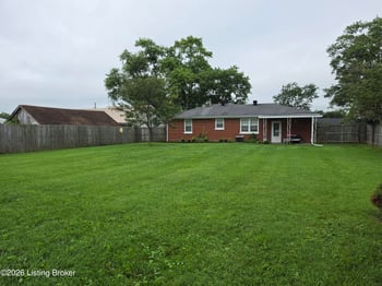 105 Greenhill Dr, Campbellsville, KY 42718
