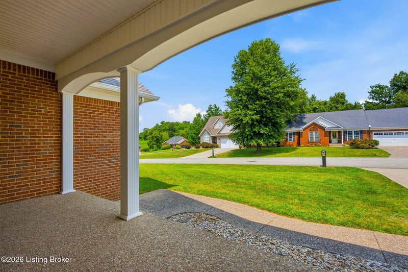 105 Mckenna Way, Bardstown, KY 40004