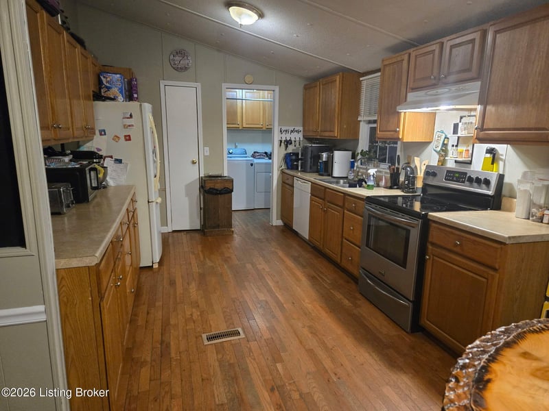 1050 Green Valley Ranch Rd, Battletown, KY 40104