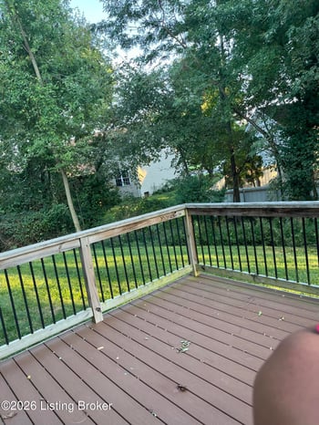 10504 Church Ct, Louisville, KY 40272