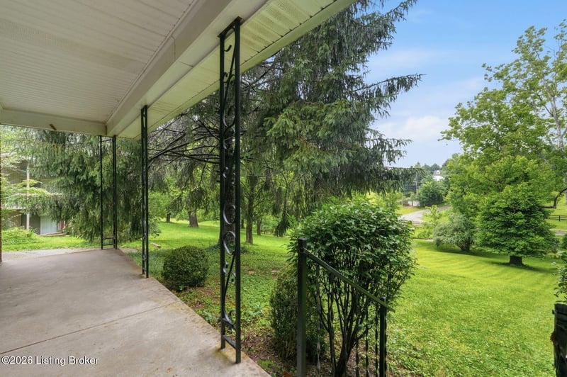 10506 Covered Bridge Rd, Prospect, KY 40059