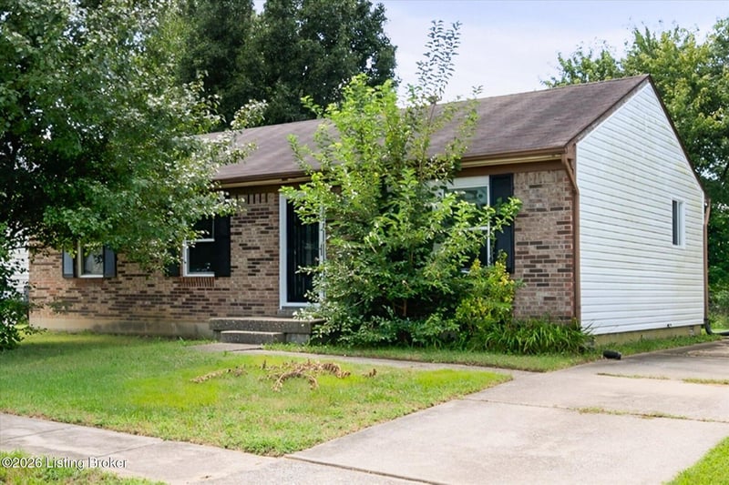 10508 Hill Peak Ct, Louisville, KY 40229