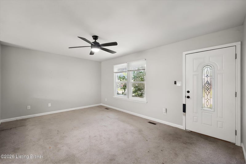 10508 Hill Peak Ct, Louisville, KY 40229