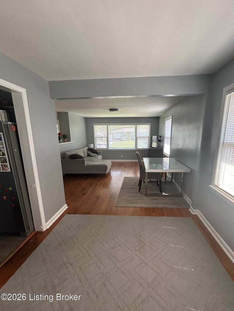 10508 Torrington Rd, Louisville, KY 40272