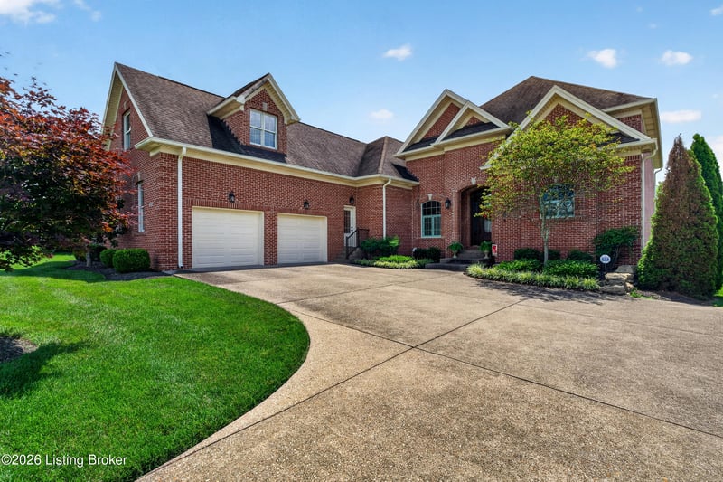1051 Champions Cir, Simpsonville, KY 40067