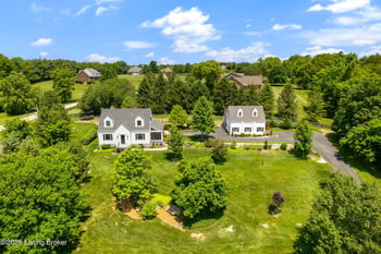 10519 Covered Bridge Rd, Prospect, KY 40059