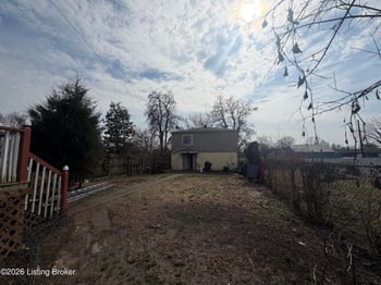 1052 Bluegrass Ave, Louisville, KY 40215