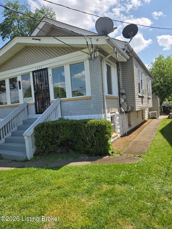1052 Bluegrass Ave, Louisville, KY 40215