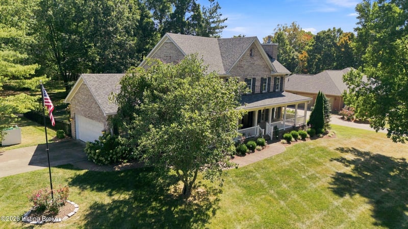 1052 Chapel Creek Trl, New Albany, IN 47150