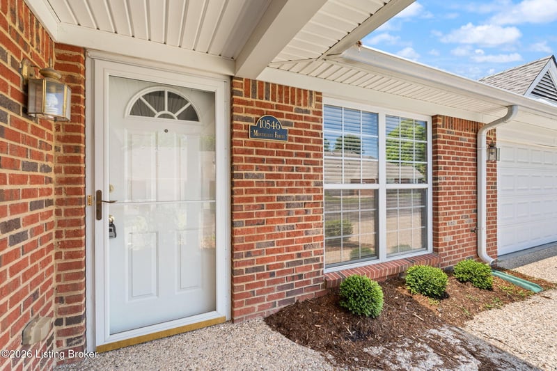 10546 Monticello Forest Cir, Jeffersontown, KY 40299