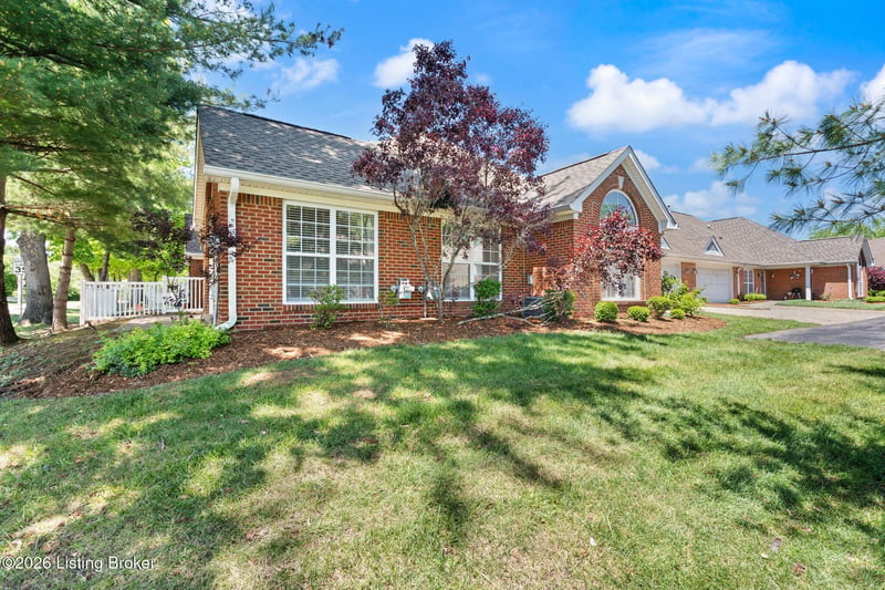 10546 Monticello Forest Cir, Jeffersontown, KY 40299