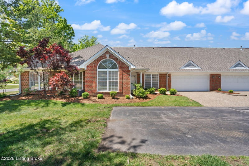 10546 Monticello Forest Cir, Jeffersontown, KY 40299