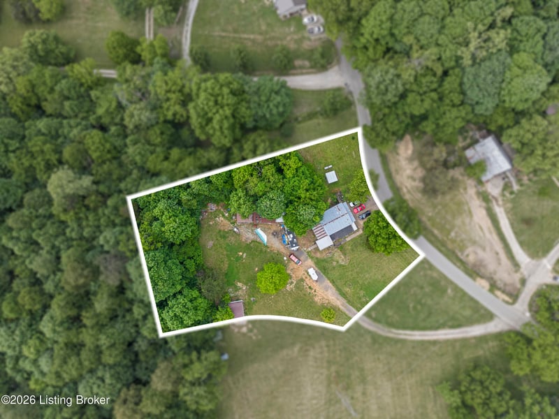 1055 Happy Hollow Rd, Clermont, KY 40110