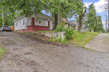 1057 S 43rd St, Louisville, KY 40211