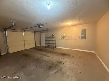 105D Twin Oaks Dr, Bardstown, KY 40004