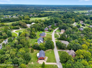 106 Cherry Hills Ln, Louisville, KY 40245