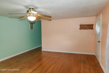 106 W 1st St, Hanover, IN 47243
