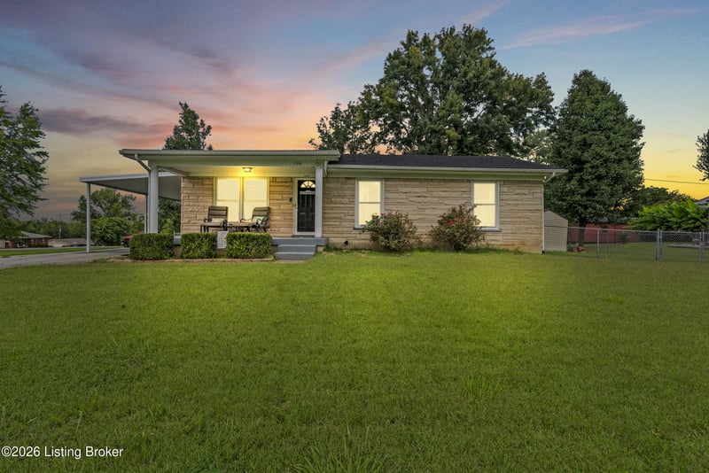 106 Wyndingbrook Dr, Shepherdsville, KY 40165