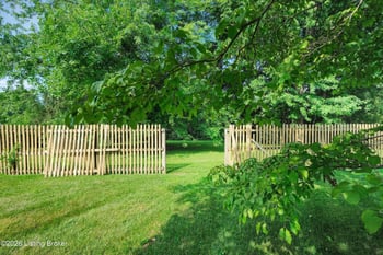10600 Grassy Ct, Louisville, KY 40241