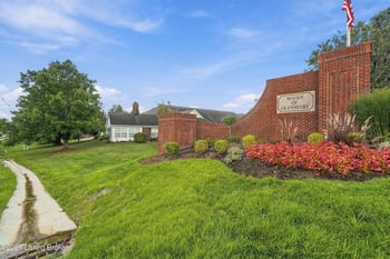 10603 Parkhurst Ct, Louisville, KY 40291