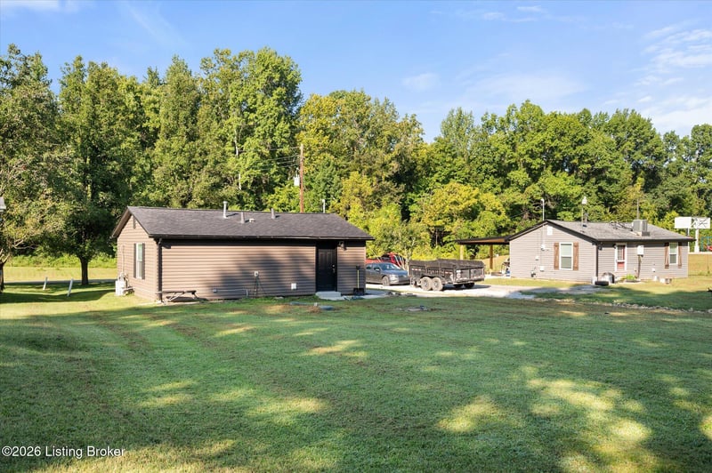 10606 Alton Ln, Louisville, KY 40118