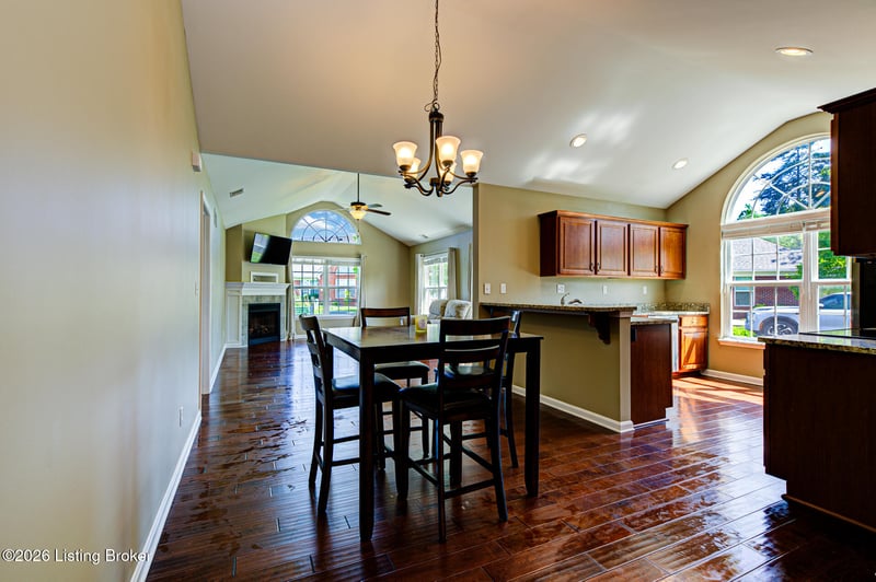10607 Glenmary Springs Dr, Louisville, KY 40291
