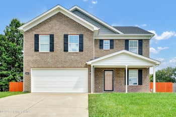 1061 Shady Brook Ln, Louisville, KY 40229