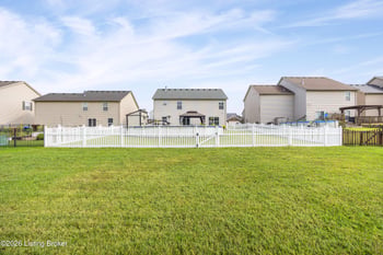 10619 Brook Chase Ct, Louisville, KY 40228