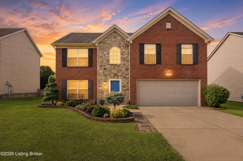 10619 Brookchase Ct, Louisville, KY 40228
