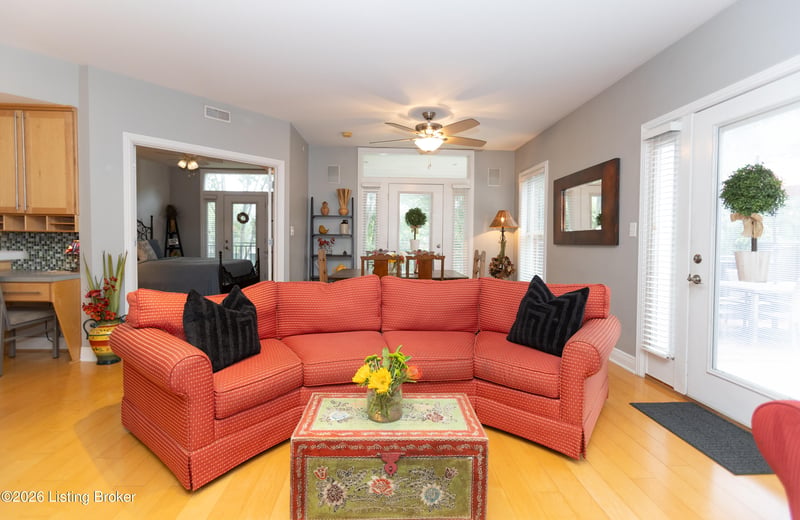 10619 Meeting St #203, Prospect, KY 40059