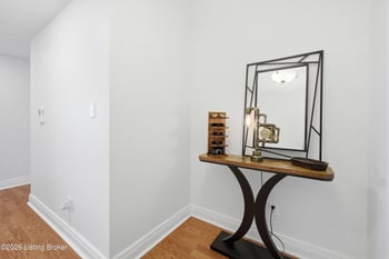 10619 Meeting St #204, Prospect, KY 40059
