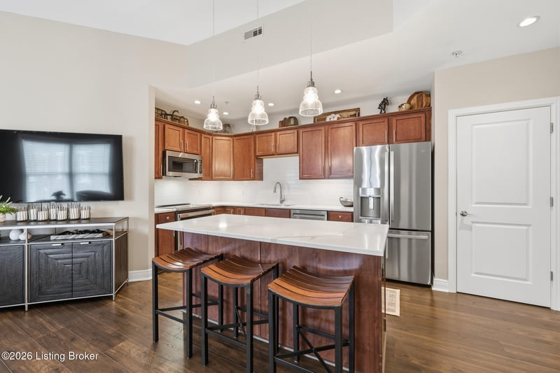 10619 Meeting St #309, Prospect, KY 40059