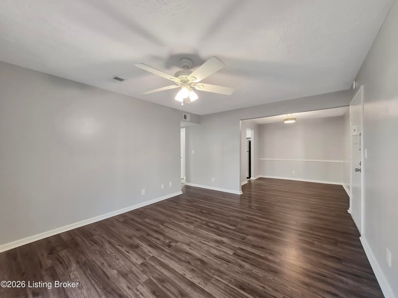 107 Algiers Ct #APT 2, Louisville, KY 40218